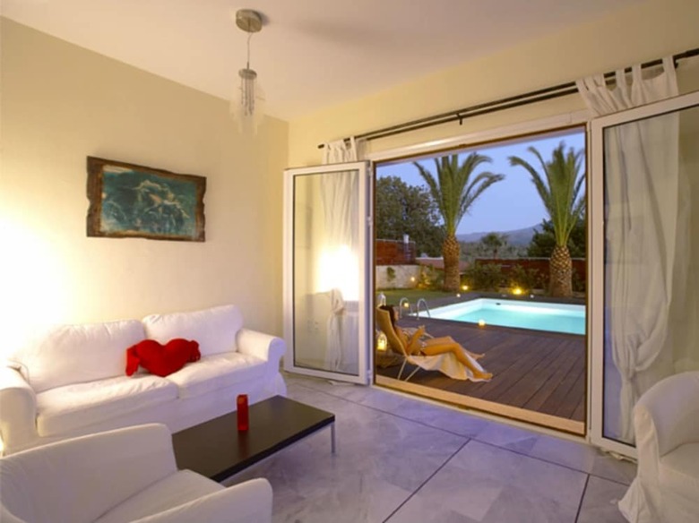 Discrete Villa Episkopi