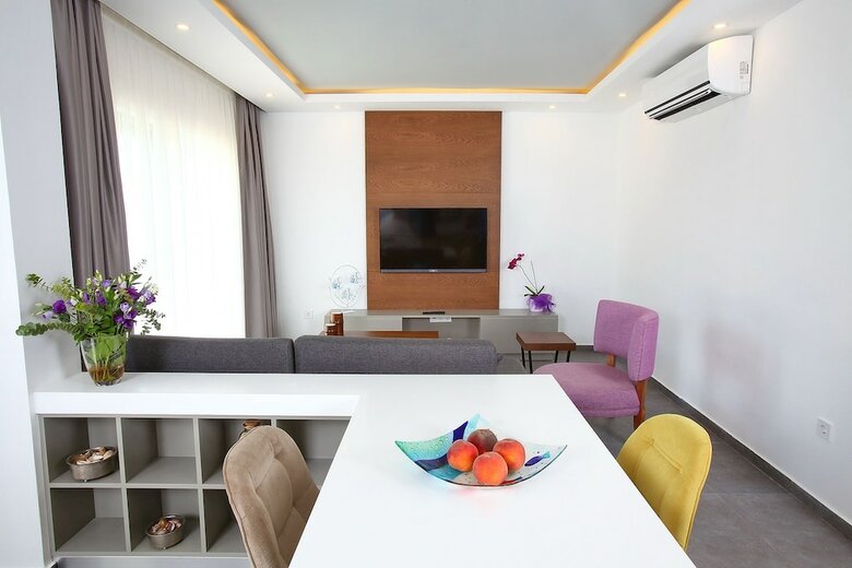 Ara Residences