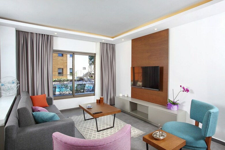 Ara Residences