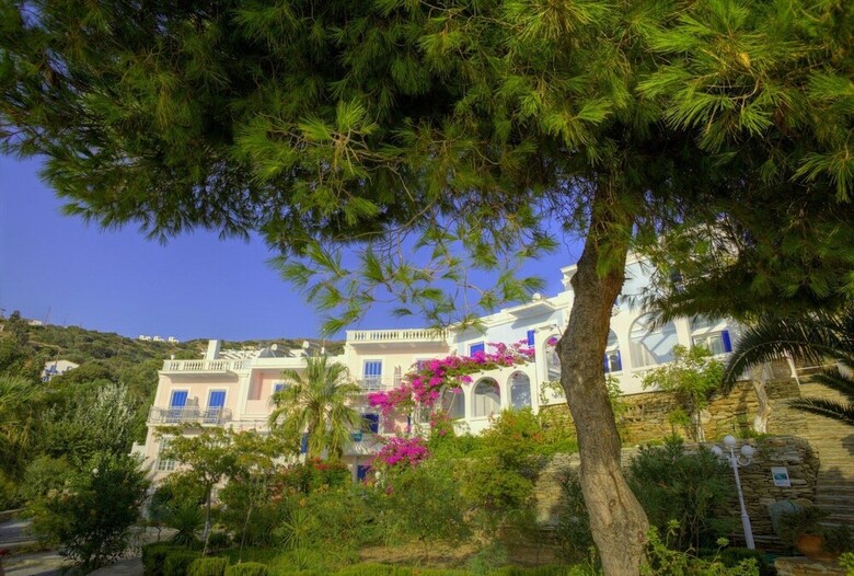 Hotel Aneroussa Beach