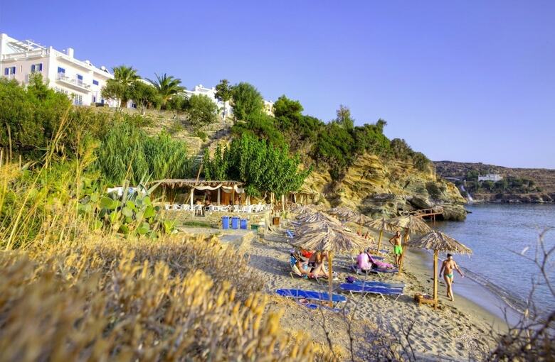Hotel Aneroussa Beach