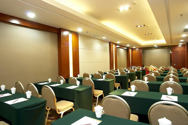 Bossman International Hotel