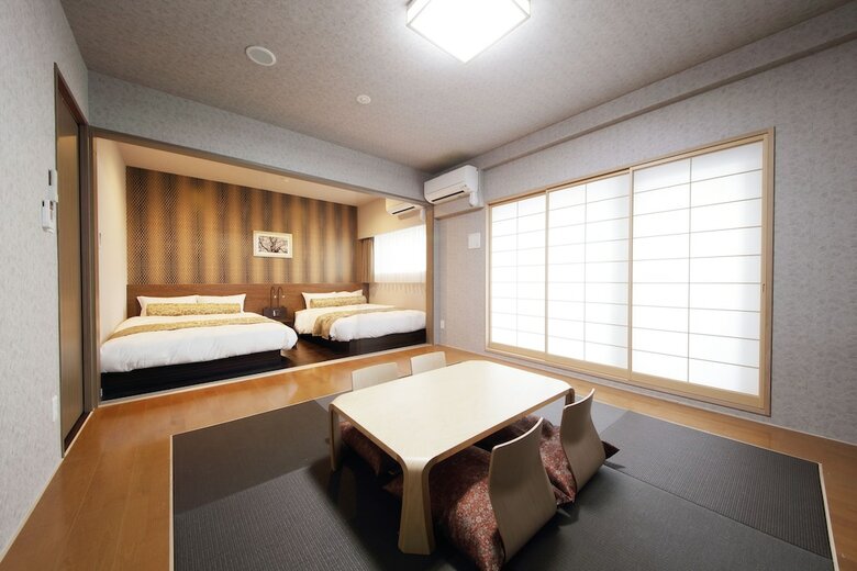 Sarasa Hotel Shinsaibashi