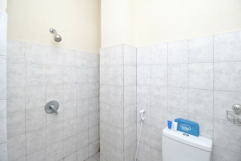 Hotel Airy Panakkukang Bougenville 26 Makassar