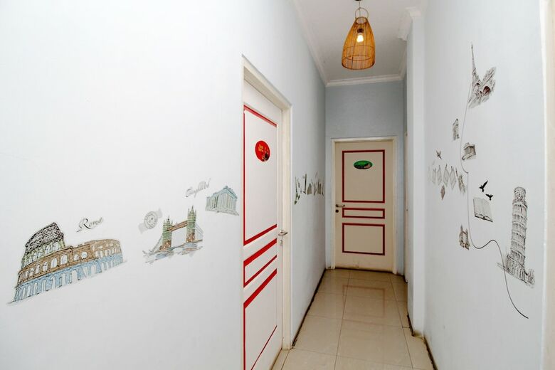 Hotel Airy Panakkukang Bougenville 26 Makassar