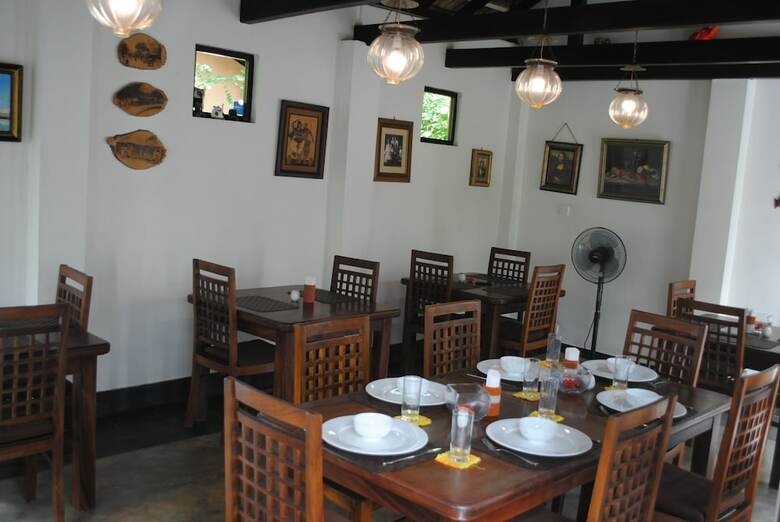 Wasantha Garden Hotel