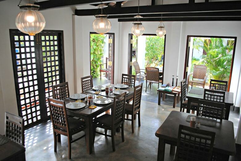 Wasantha Garden Hotel