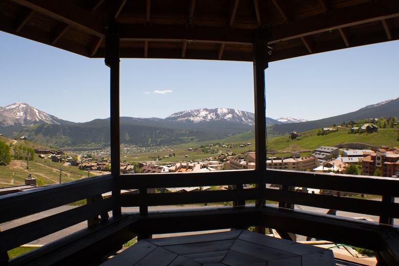 Columbine Condominiums By Cb Lodging
