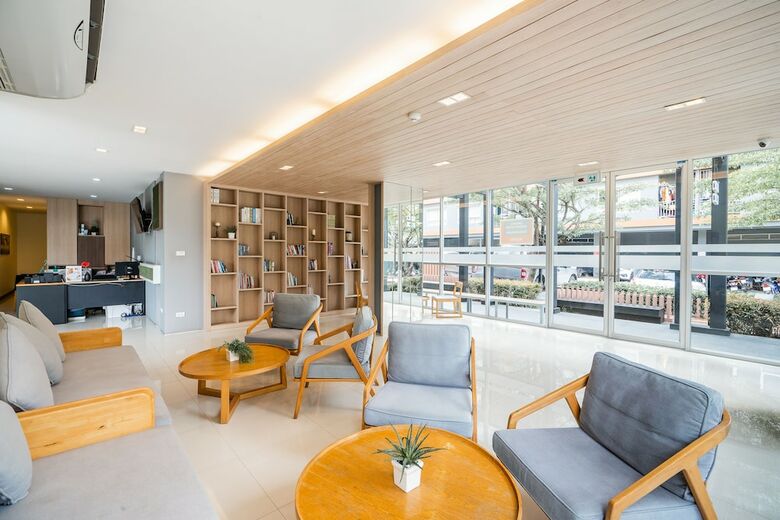 Hotel The Grass Serviced Suites By At Mind