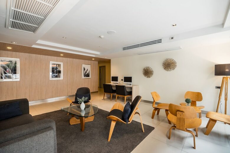 Hotel The Grass Serviced Suites By At Mind