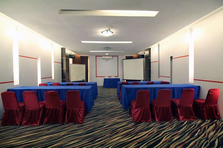 Hotel Airy Syariah Kendari Barat Edy Sabara 1a