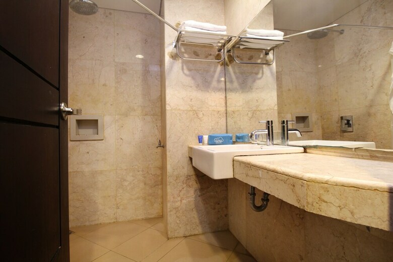 Hotel Airy Syariah Kendari Barat Edy Sabara 1a