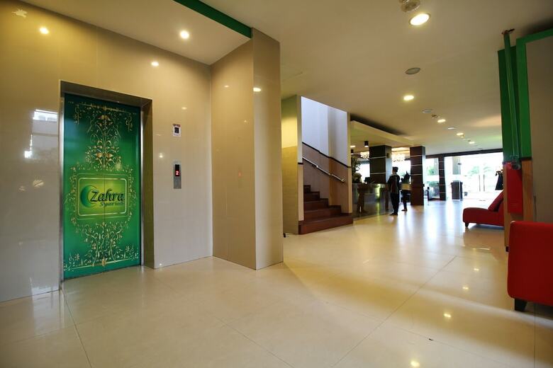 Hotel Airy Syariah Kendari Barat Edy Sabara 1a