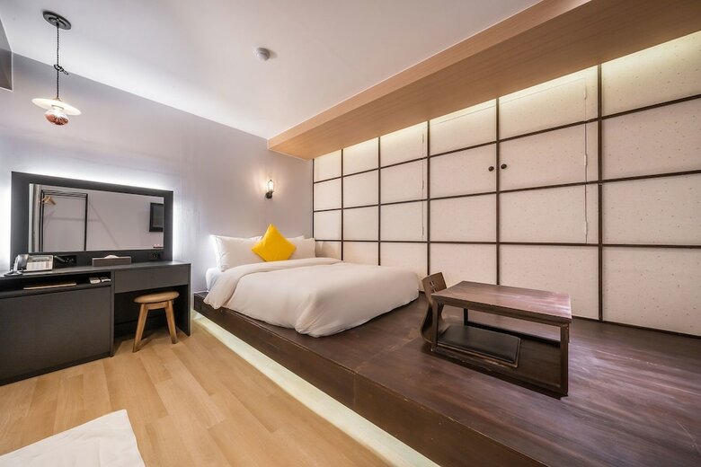 Hotel Chuncheon Bom Stay