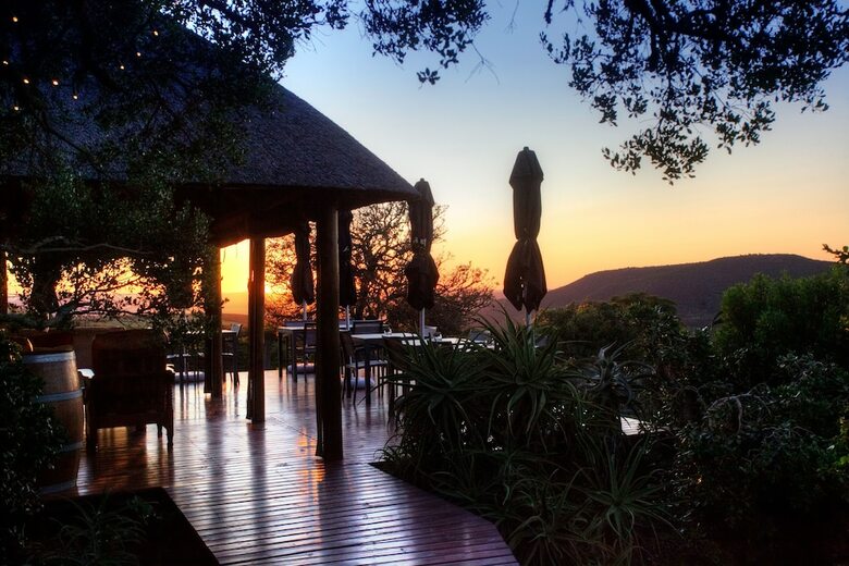 Posada Elephants Lodge - Bellevue Forest Reserve