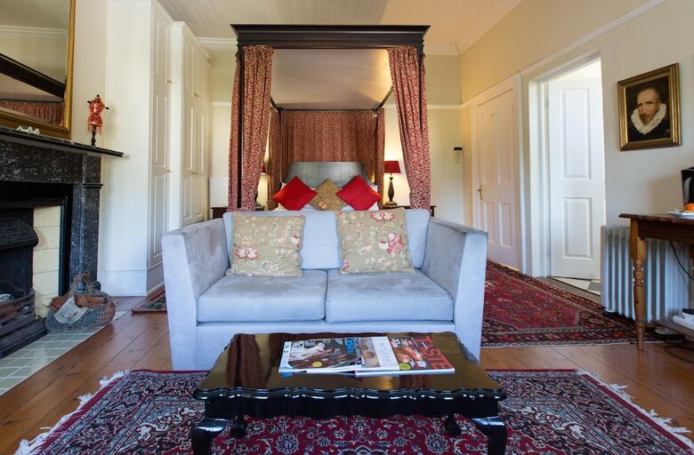 Hotel Brooklands House