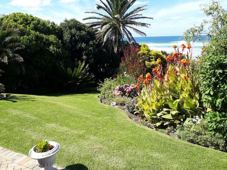 Hotel Hermanus Beachfront Lodge
