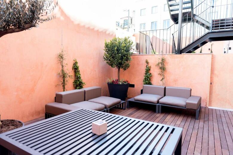 Aparthotel Flora Chiado Apartments