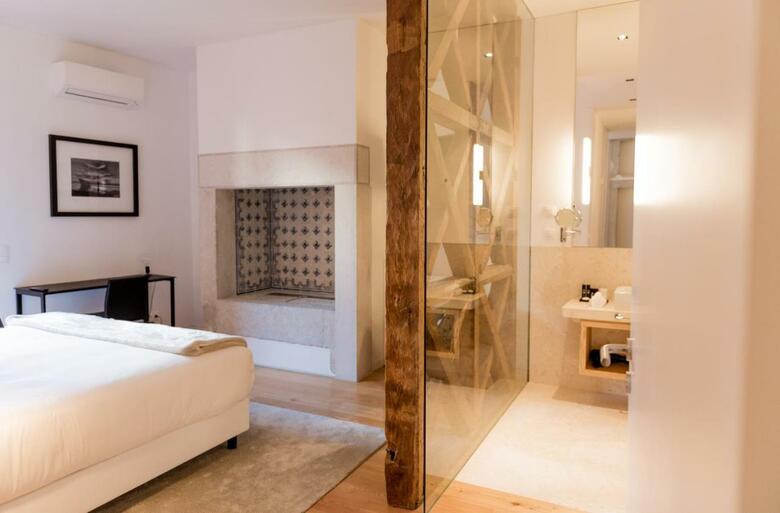 Aparthotel Flora Chiado Apartments