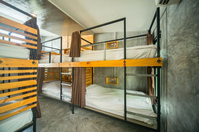 Hostal Chillhub Hostel