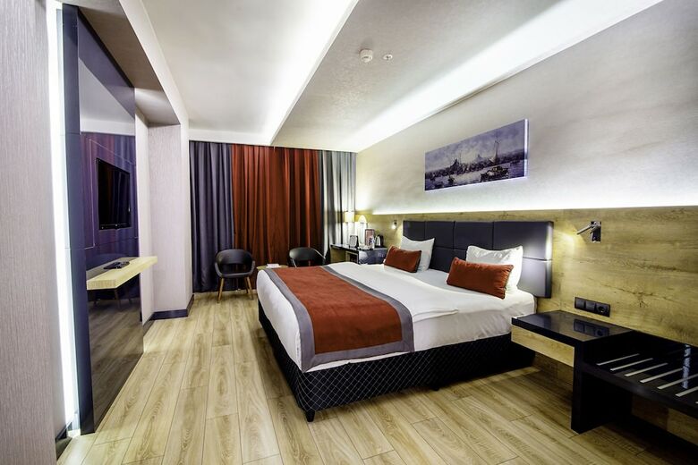 Hotel Ramada Encore By Wyndham Gebze