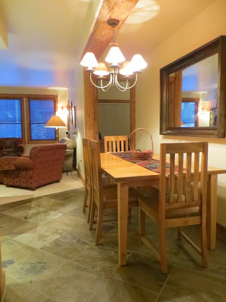 Black Bear Lodge By Cb Lodging
