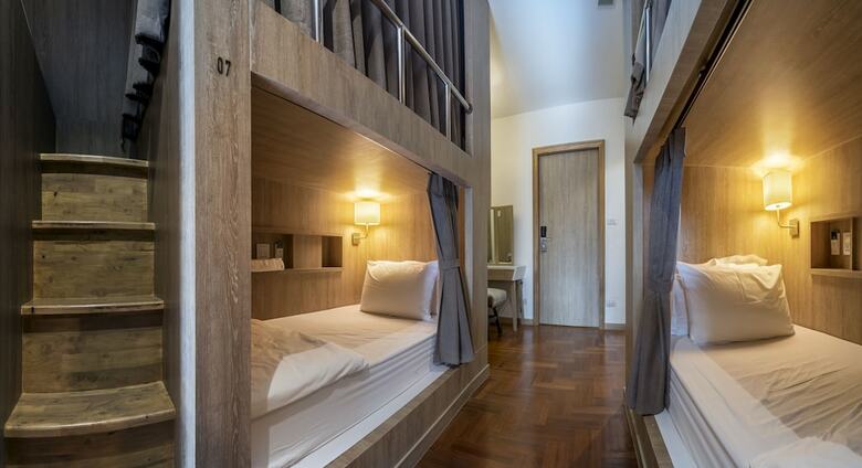 Hostal The Posh Phayathai