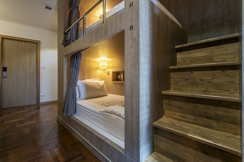 Hostal The Posh Phayathai