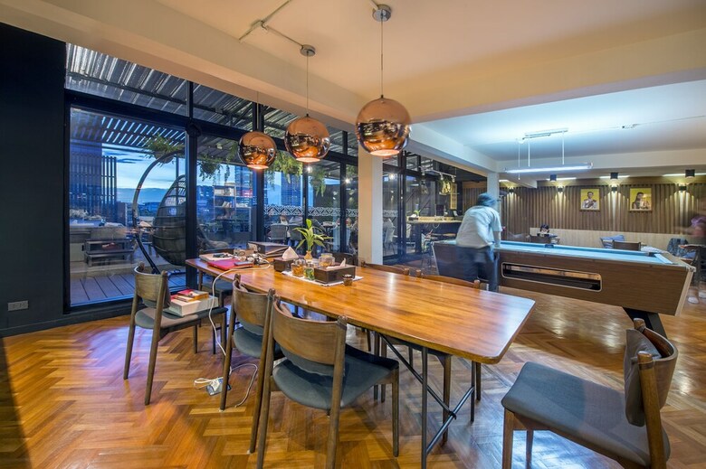 Hostal The Posh Phayathai