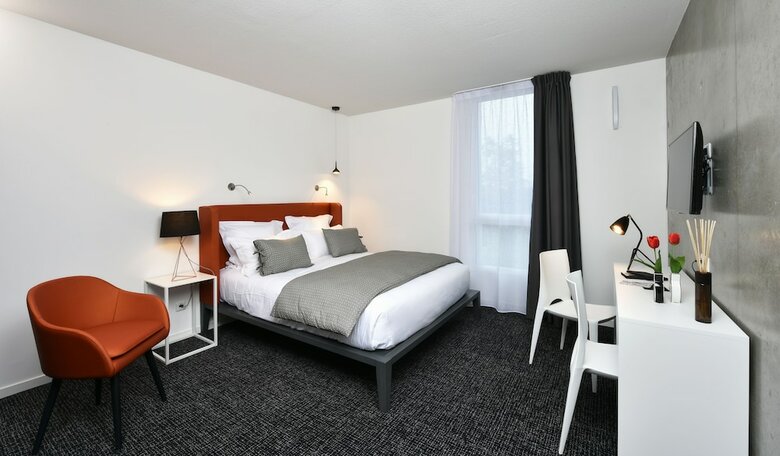 Residencia T�n�o Apparthotel Talence Espeleta