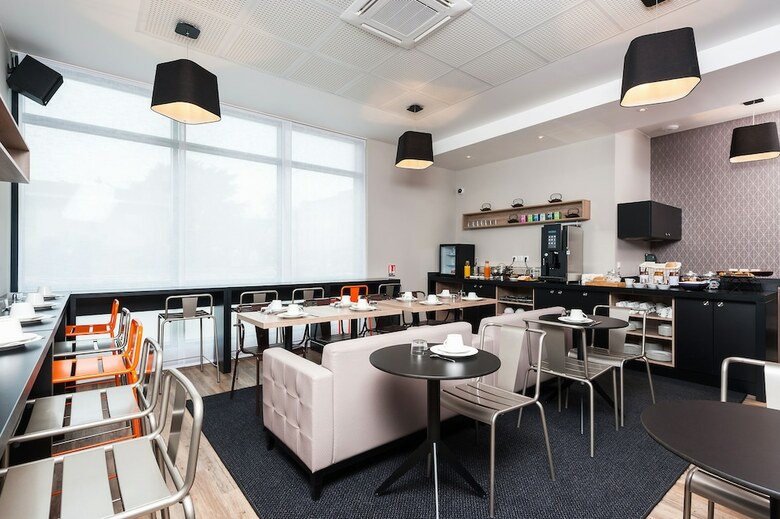 Residencia T�n�o Apparthotel Talence Espeleta