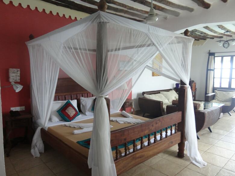 Hotel Langi Langi Beach Bungalows