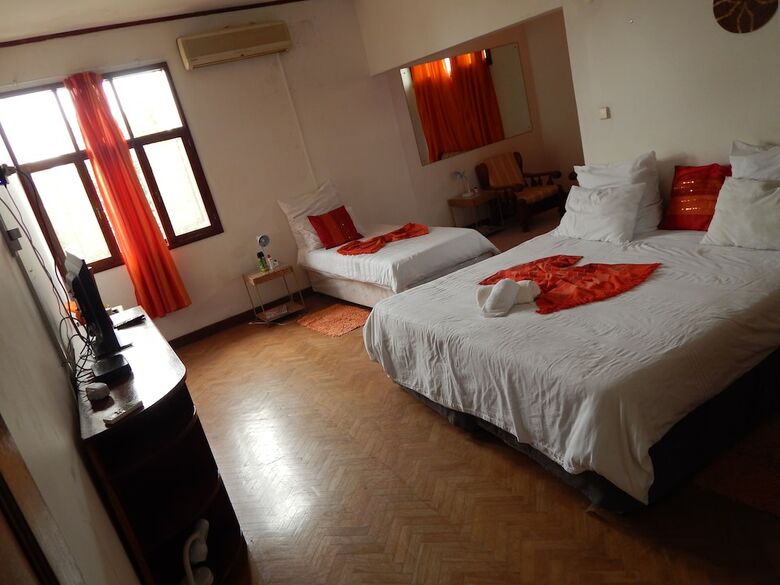 Hotel Marumadi - Planeta Mocambique