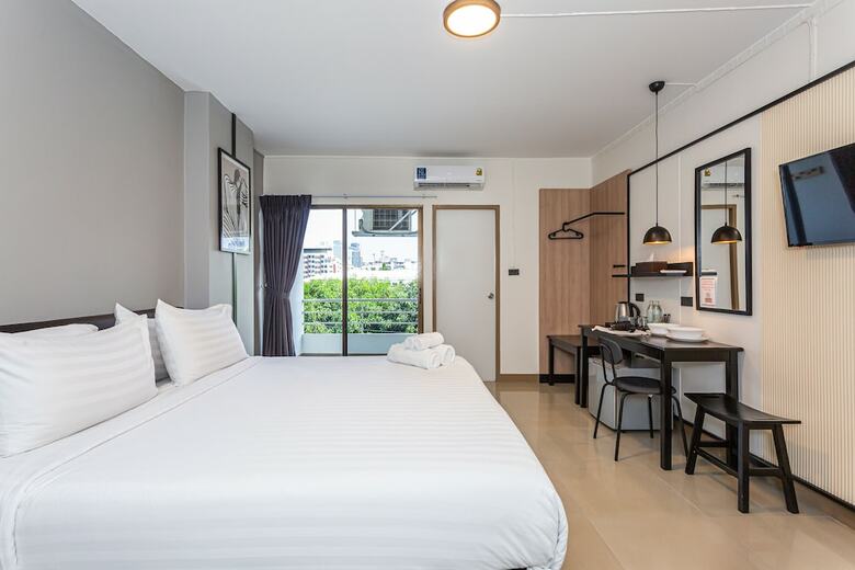 Ck2 Hotel