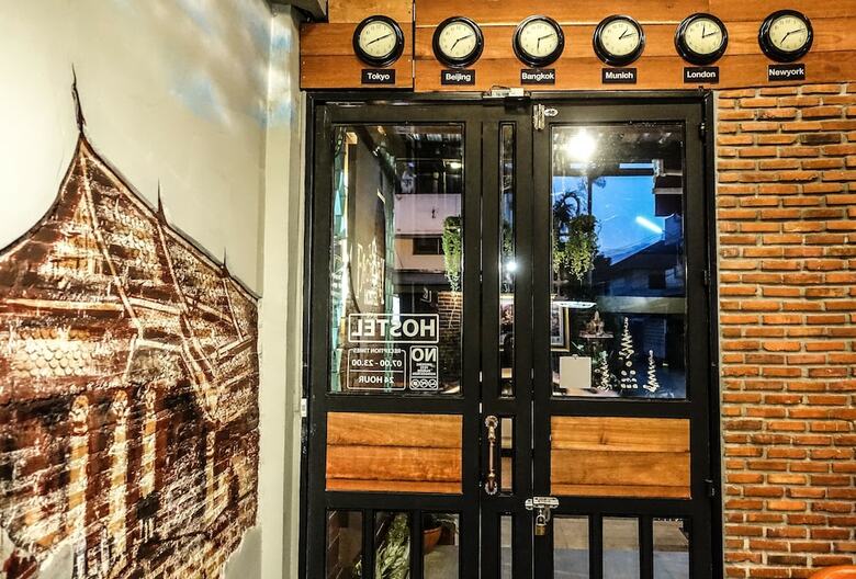Hostal The 8 Factory Hostel Phitsanulok