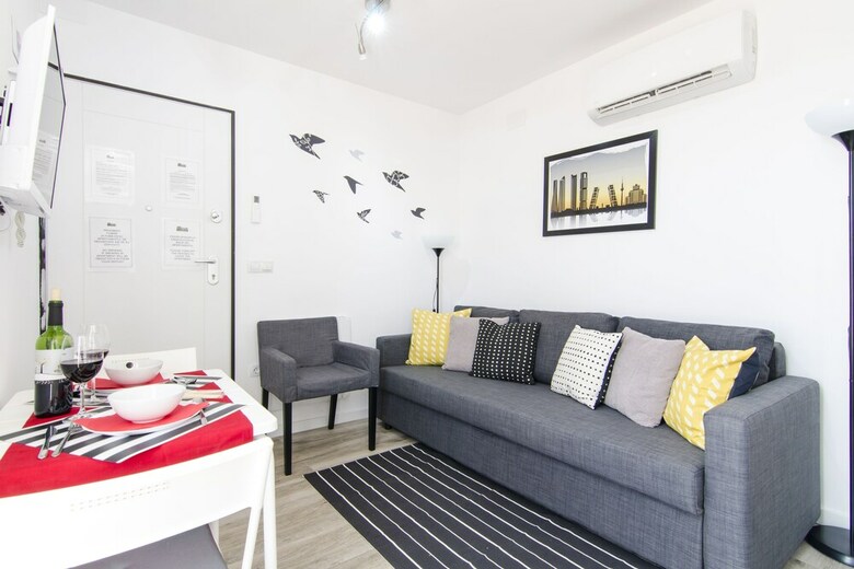 Apartment Atocha San Eugenio