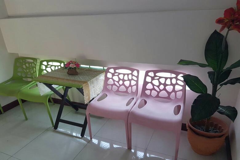 V-house Hotel
