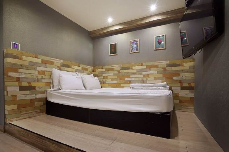 Hotel Seven Motel Songjeong