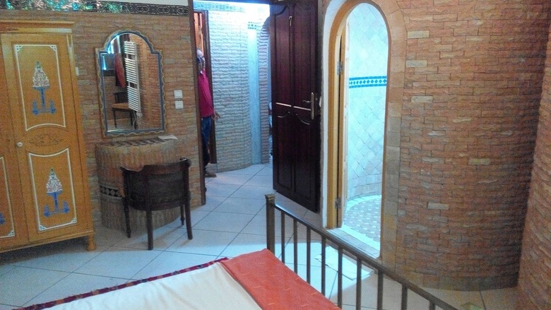 Pasta Plaza Hotel