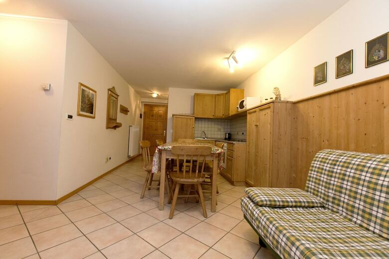 Apartamento Moena Appartamemti - Living 2000