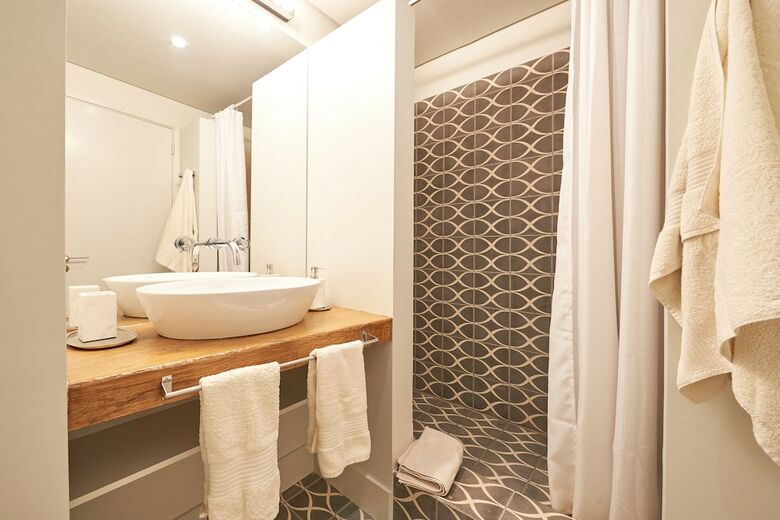 Lisbon Five Stars Apartments - Bica 246