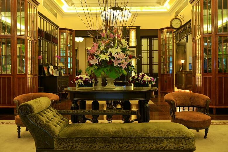 The Mansion Hotel