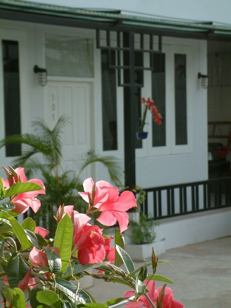 Casa Holiday Hotel
