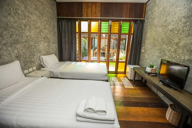 Hotel Chababaancham Resort