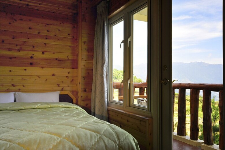 Bed & Breakfast Dingdaiglass Villa