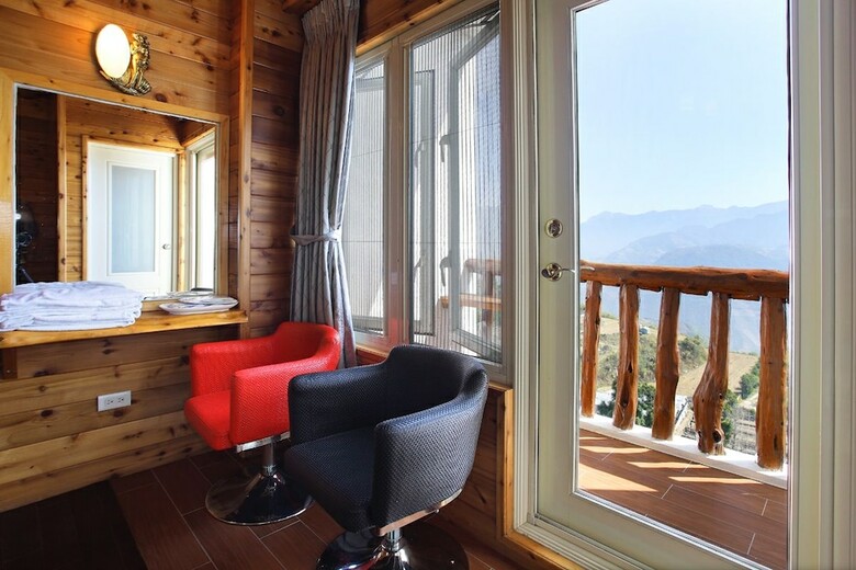 Bed & Breakfast Dingdaiglass Villa