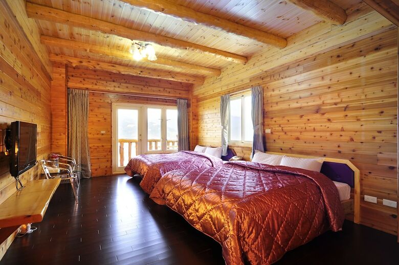 Bed & Breakfast Dingdaiglass Villa