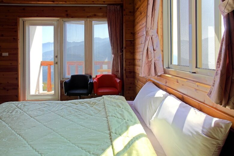 Bed & Breakfast Dingdaiglass Villa