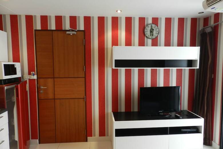 Apartments Alex Group Neocondo Pattaya