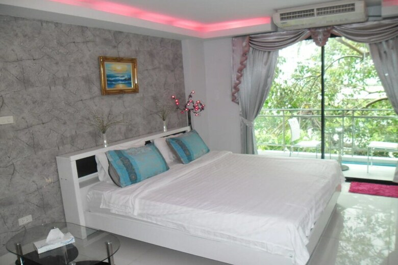 Apartments Alex Group Neocondo Pattaya